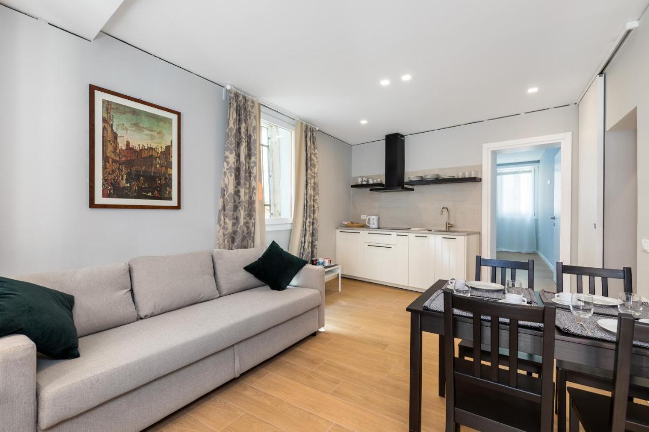 Apartment Bricola Biennale Venice