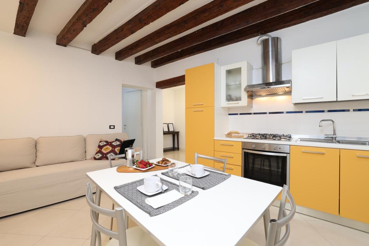 Apartment Bricola Biennale Venice